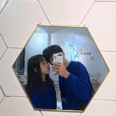 女王的疯狂城市模拟游戏下载